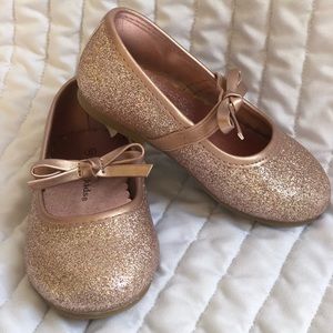 Koala Kids Rose Gold size 6 toddler shoes